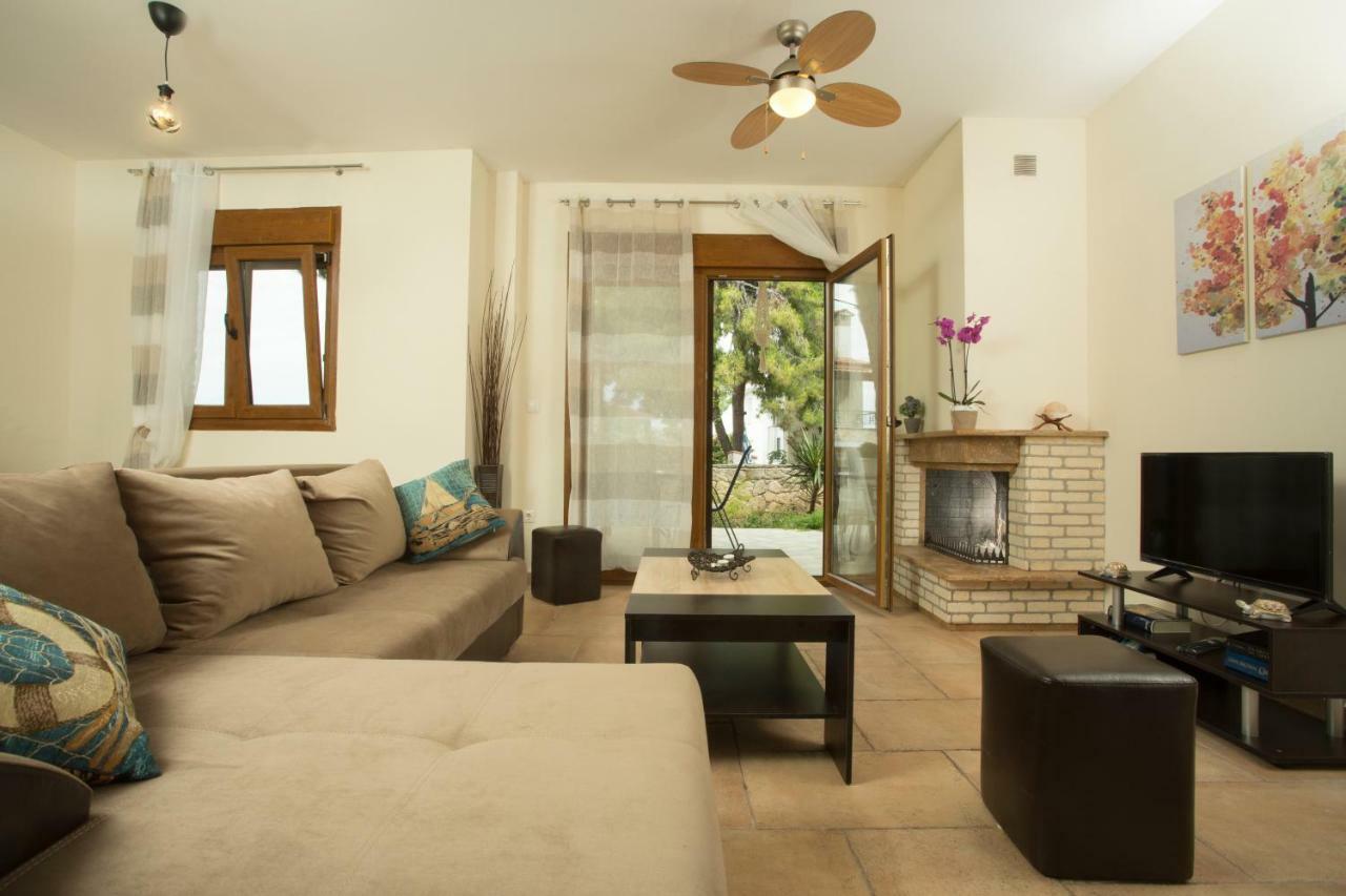 Izabella Sea Side Villa Siviri Ngoại thất bức ảnh