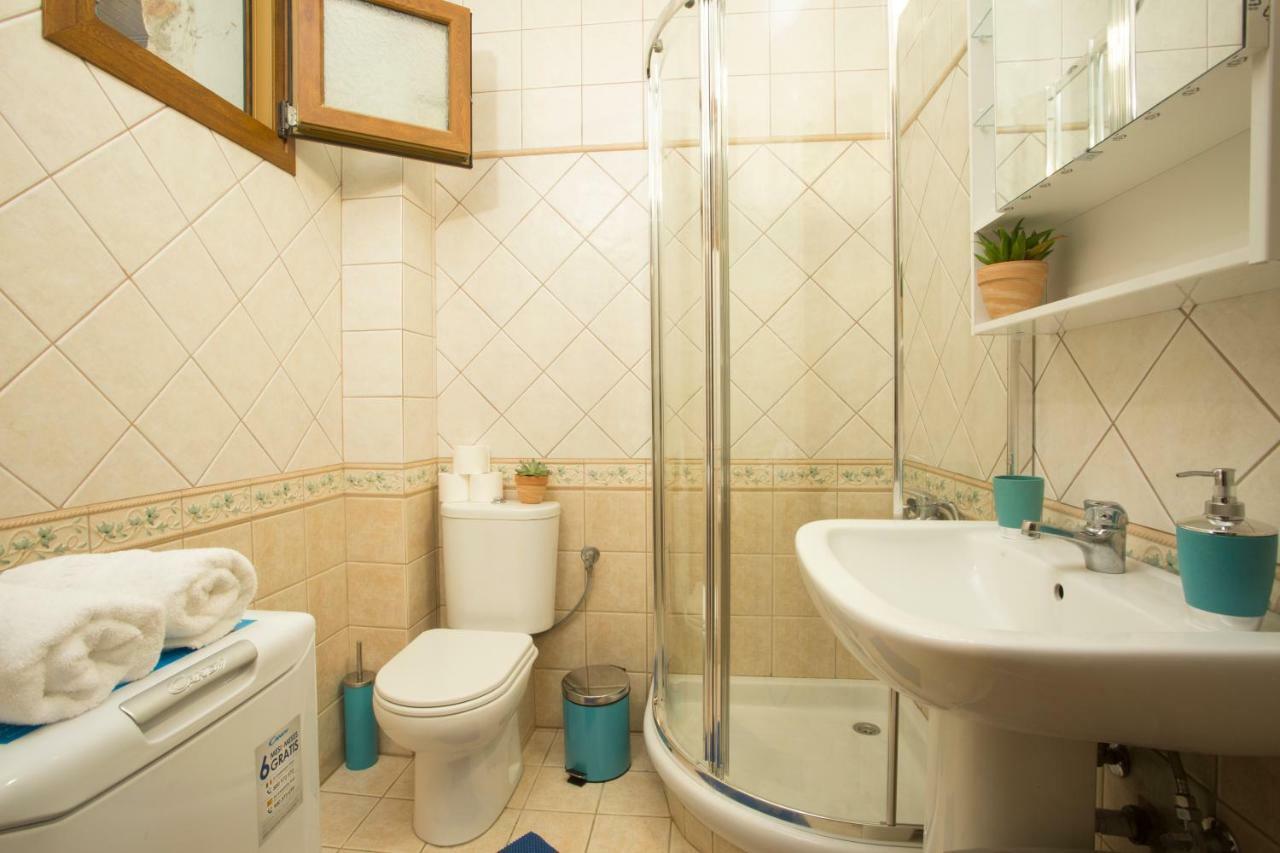 Izabella Sea Side Villa Siviri Ngoại thất bức ảnh